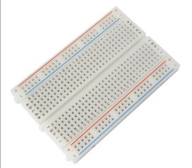 Breadboard MB102 (400 punts)